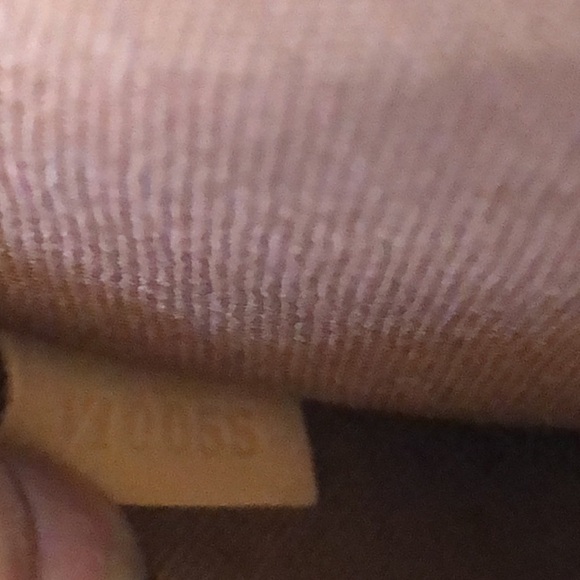 🌸🌸AUTHENTIC🌸🌸 Louis Vuitton Poppin Court - Picture 7 of 14